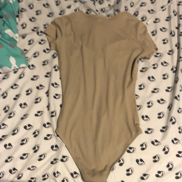 one peace t-shirt - Picture 2 of 2